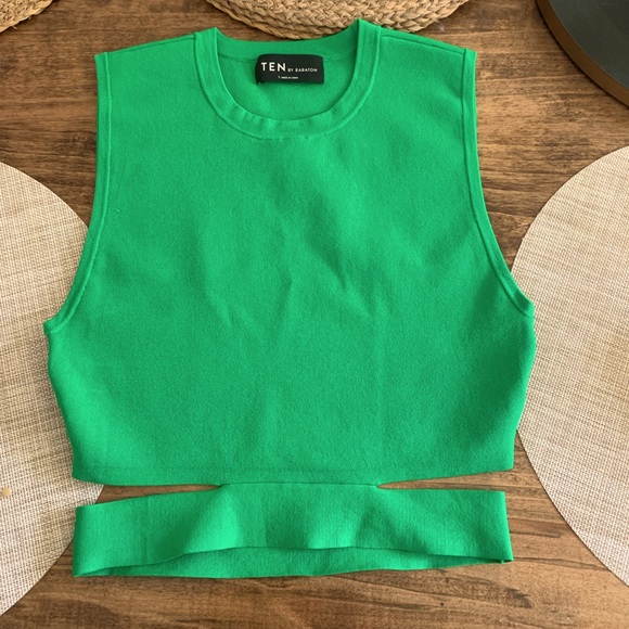 Babaton Crop Knit Tank - Picture 1 of 5